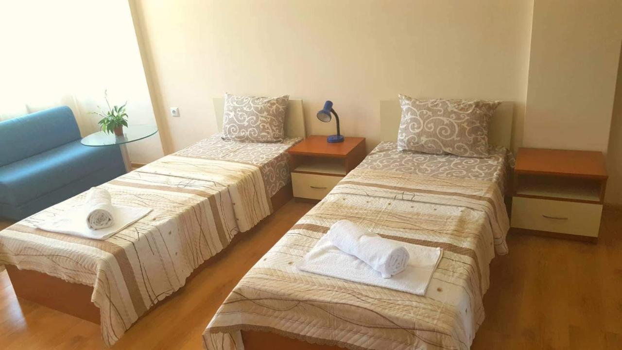 Family Hotel Solar Central Slantchev Briag Extérieur photo