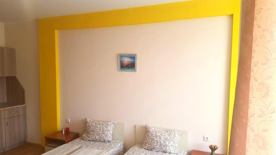 Family Hotel Solar Central Slantchev Briag Extérieur photo