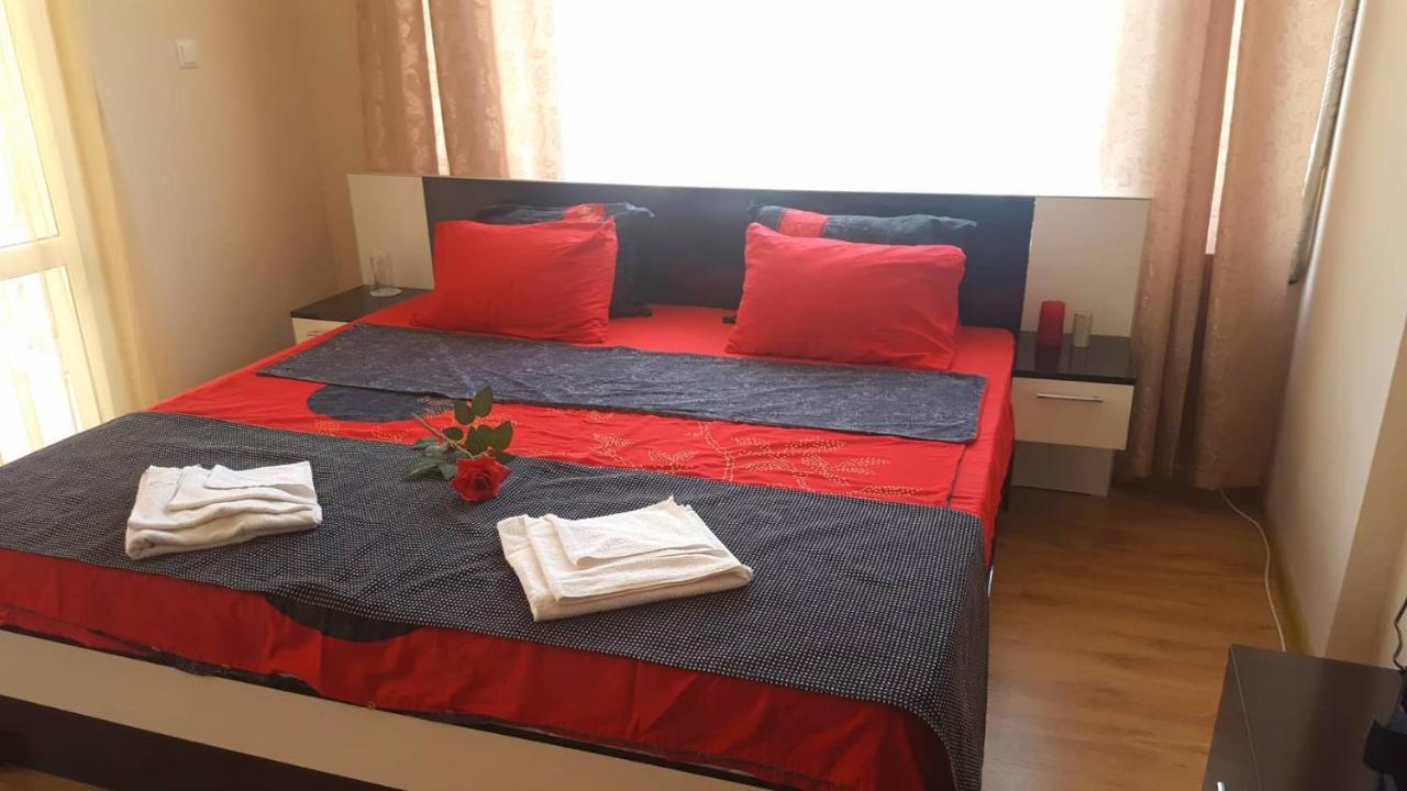 Family Hotel Solar Central Slantchev Briag Extérieur photo